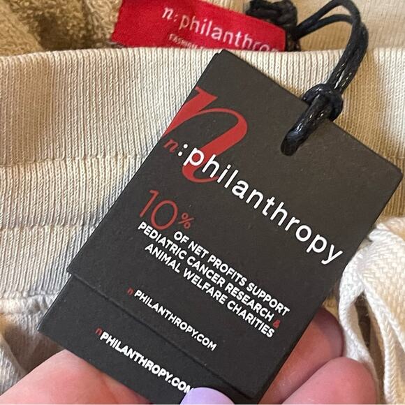 NEW n:PHILANTHROPY Coco Short Distressed Vintage Bone Women's Size Small NWT - Picture 5 of 8